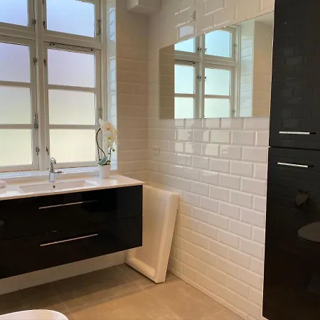 The Old Mill - By The - 2 Bedroom Apartment *